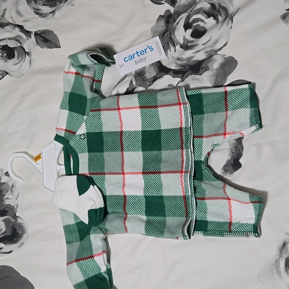 Newborn Carters outfit